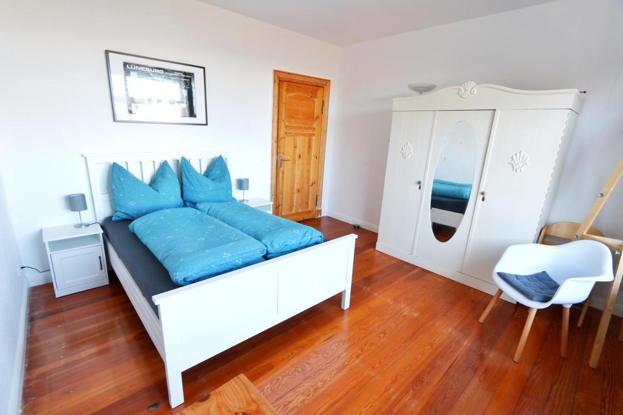 Zum Suelztor Appartement Lüneburg Buitenkant foto